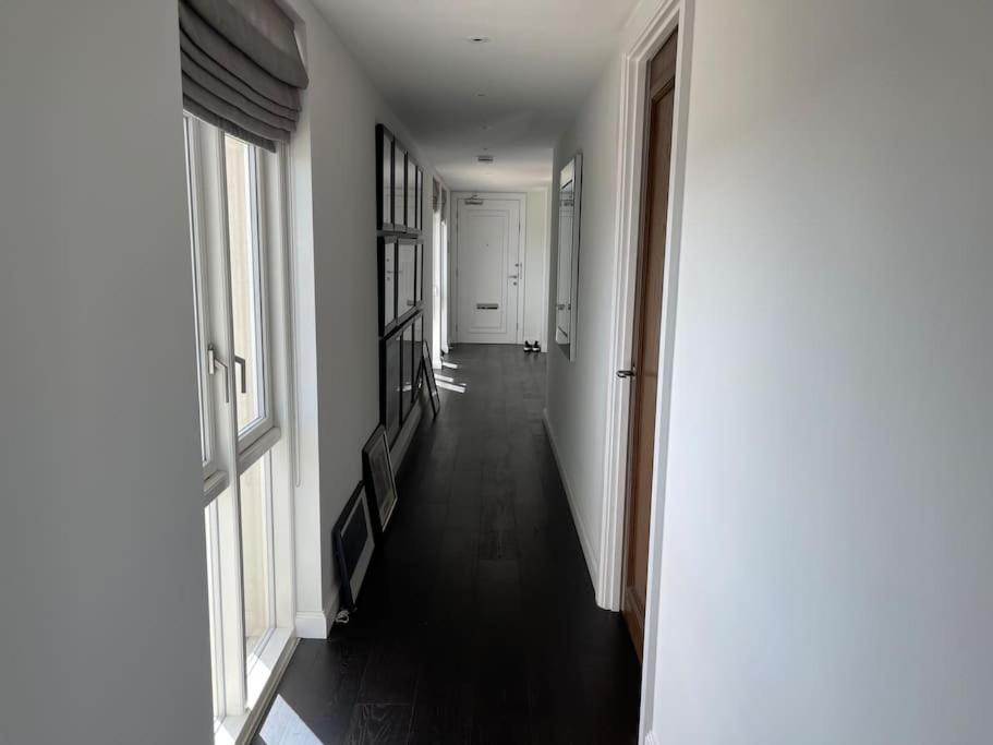 Large Luxury Penthouse With Free Parking Garage Appartement *